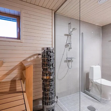 Detailed With Sauna And Fast Wi-fi Downtown