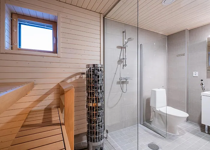 Detailed With Sauna And Fast Wi-fi Downtown