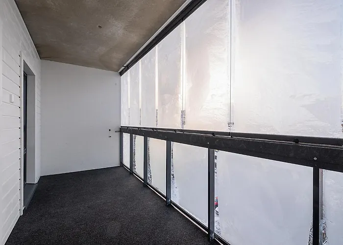 Detailed With Sauna And Fast Wi-fi Downtown *